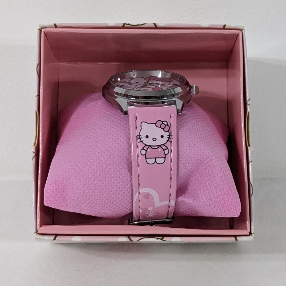 Hello Kitty Watch, New In Box - Picture 4 of 8